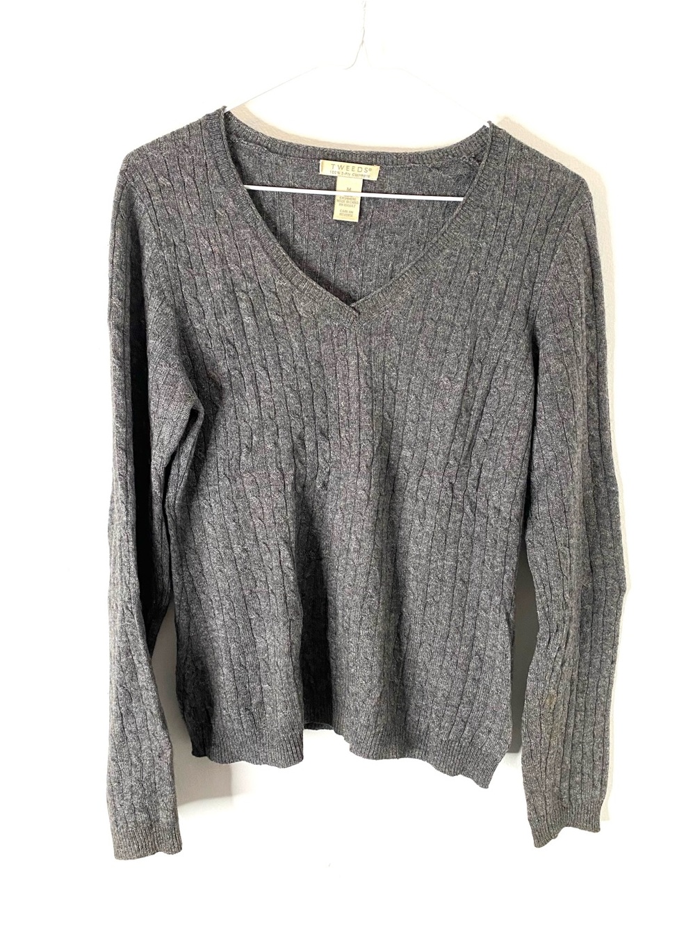 TWEEDS 100% Cashmere Charcoal Grey Cable Knit V Neck Sweater